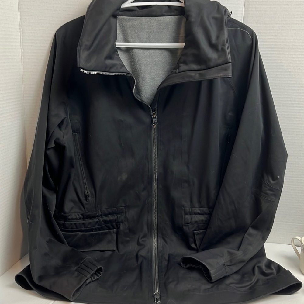 LULULEMON soft shell jacket